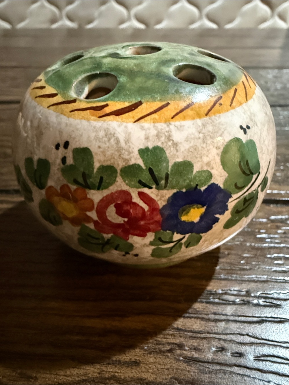 Flower Frog ~ Made in Italy VB12 Floral Design 3" Diameter